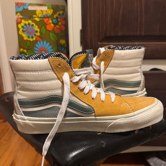 Vans Kids High-Top Sneakers - Mustard and White - Picture 1 of 10